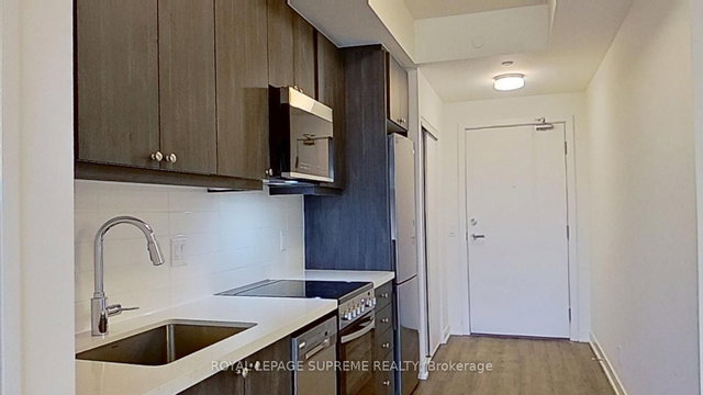 1122 - 51 Clarington Boulevard