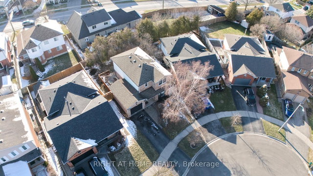 81 Beechnut Crescent