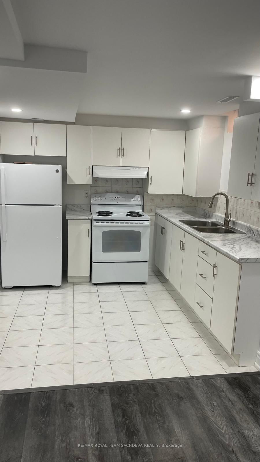 Detached House for lease at Basement-59 Houndtrail Drive, Toronto, Ontario, M1C 4K2 - Highland Creek - MLS: E12986072