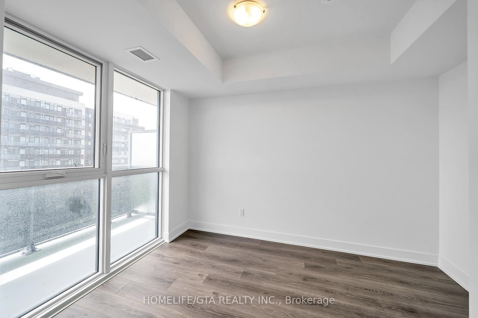 2545 Simcoe Street N, Unit 2215 - Photo 12