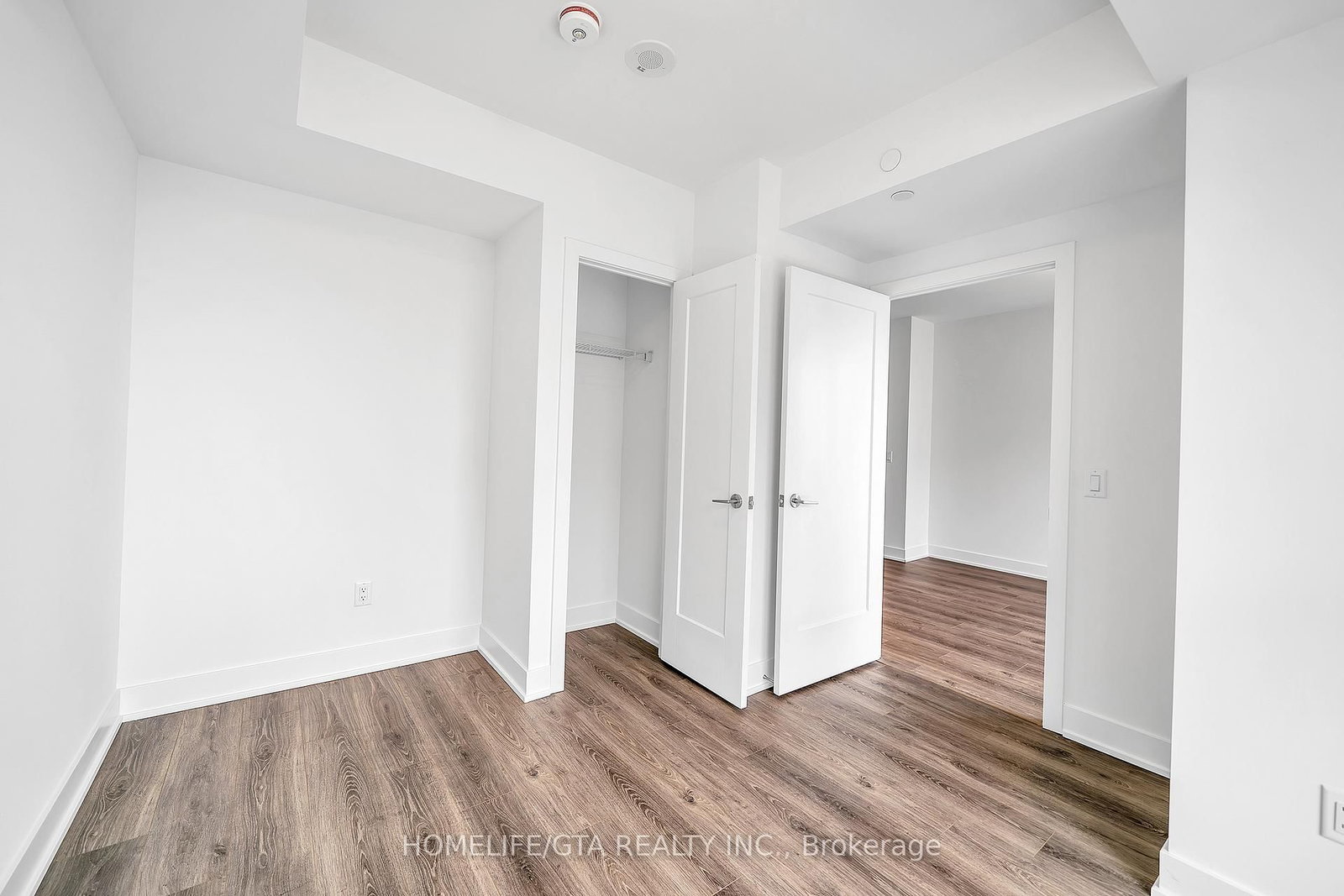 2545 Simcoe Street N, Unit 2215 - Photo 13