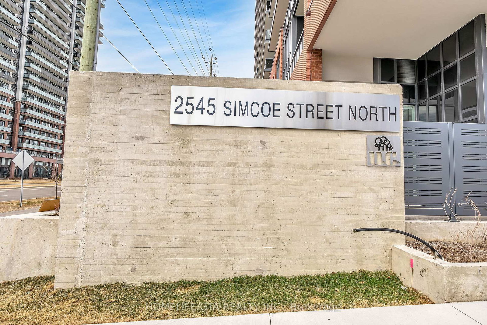 2545 Simcoe Street N, Unit 2215 - Photo 2