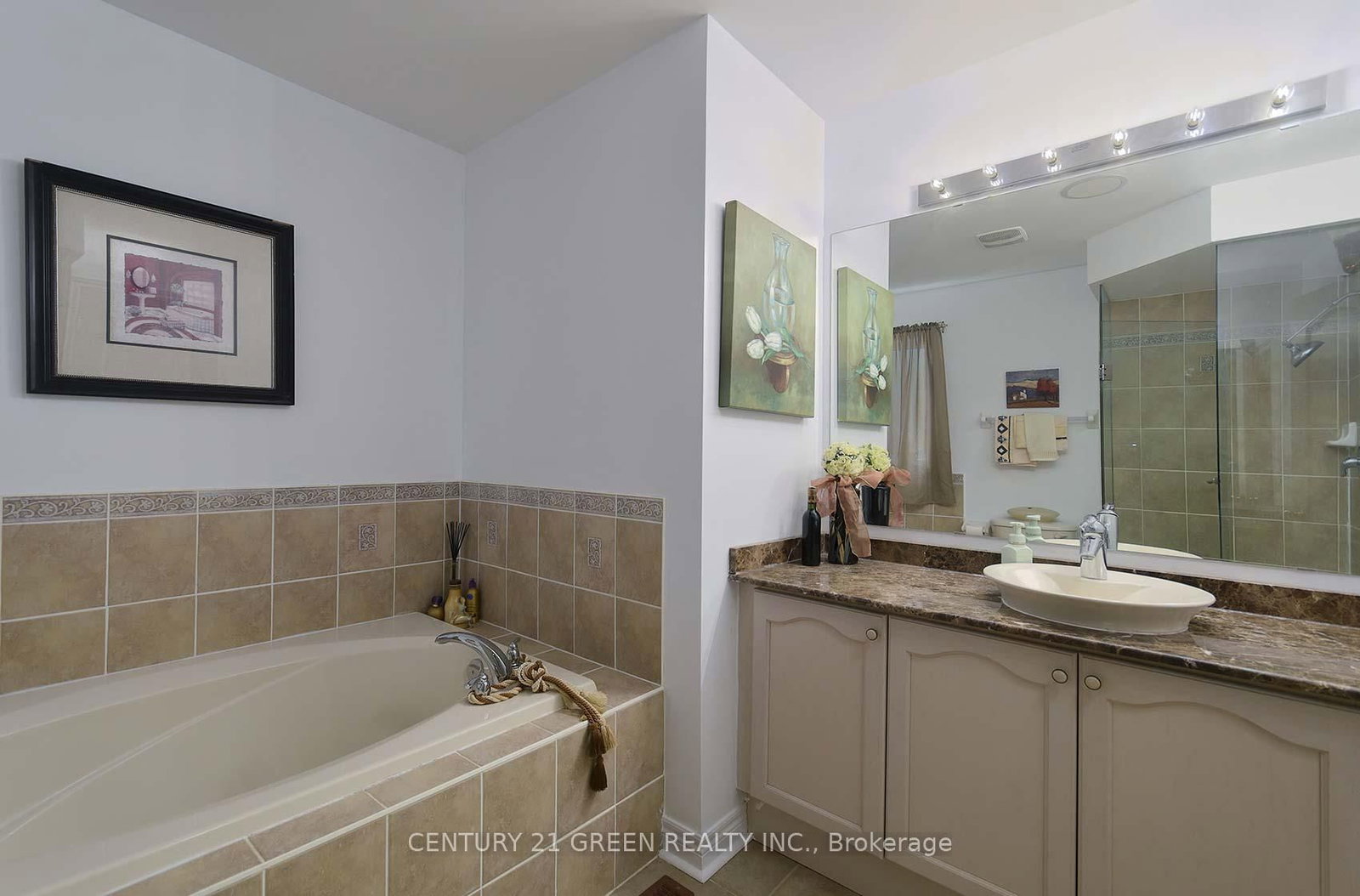 Detached House for sale at 8 Lampman Drive, Toronto, Ontario, M1E 5L1 - Morningside - MLS: E12986252