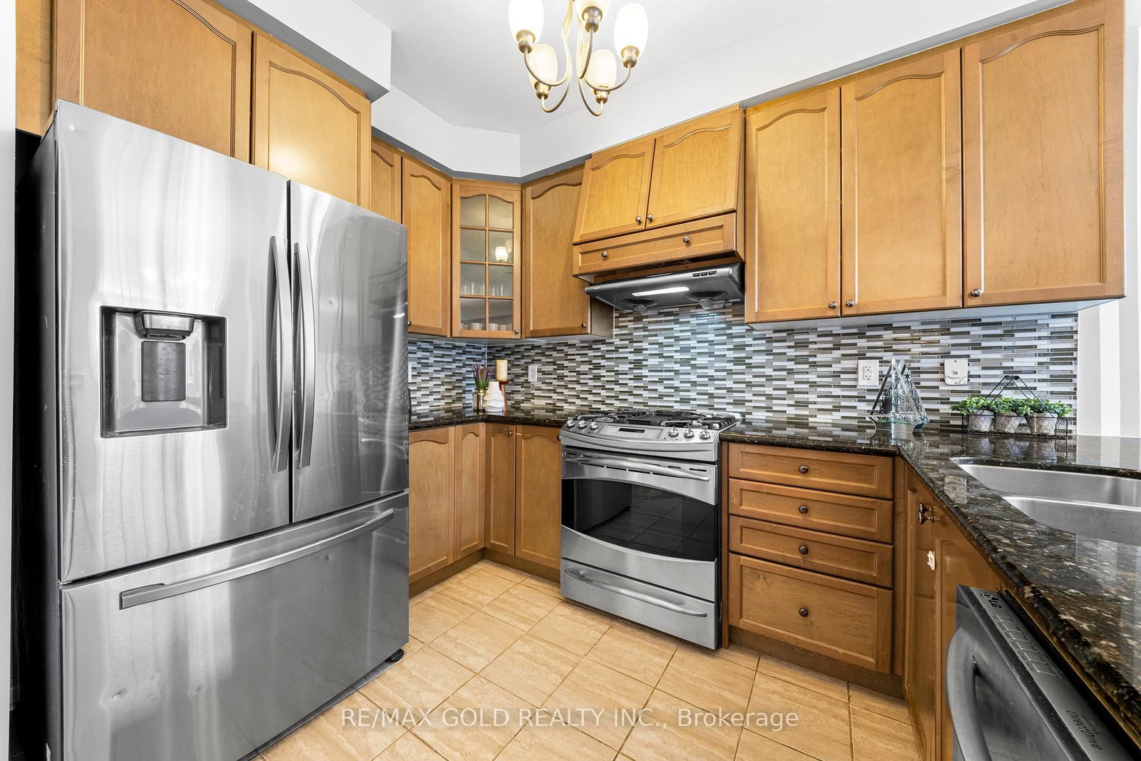 Detached House for sale at 57 James Govan Drive, Whitby, Ontario, L1N 0J9 - Port Whitby - MLS: E12986254