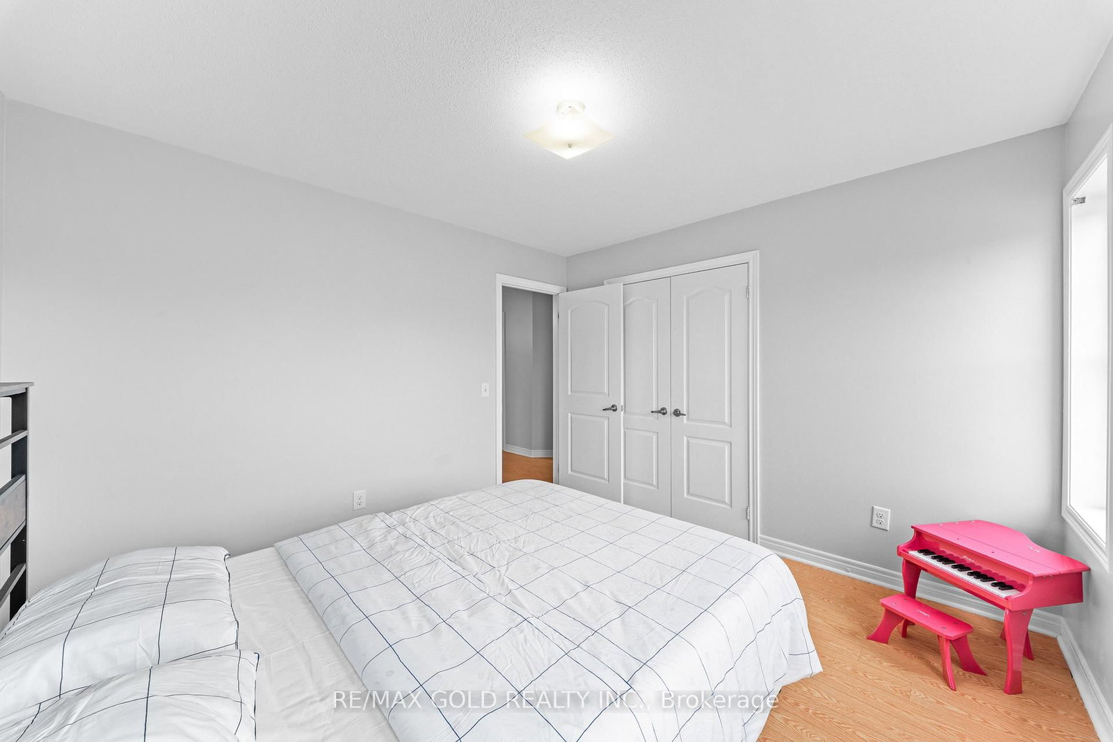 Detached House for sale at 57 James Govan Drive, Whitby, Ontario, L1N 0J9 - Port Whitby - MLS: E12986254