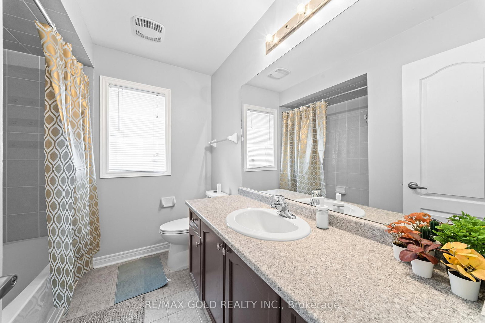 Detached House for sale at 57 James Govan Drive, Whitby, Ontario, L1N 0J9 - Port Whitby - MLS: E12986254