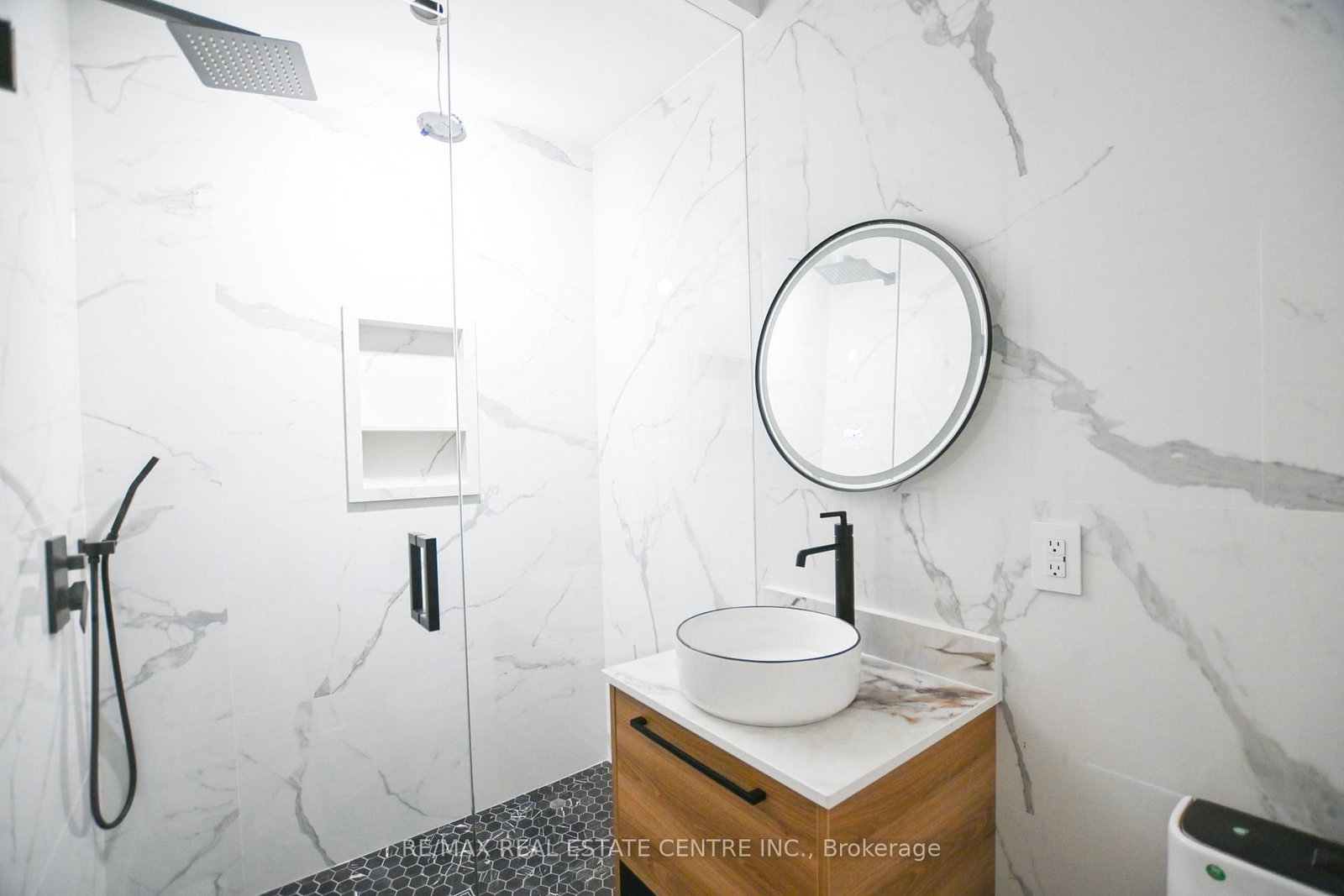 57 Jones Avenue • Toronto, ON photo 31
