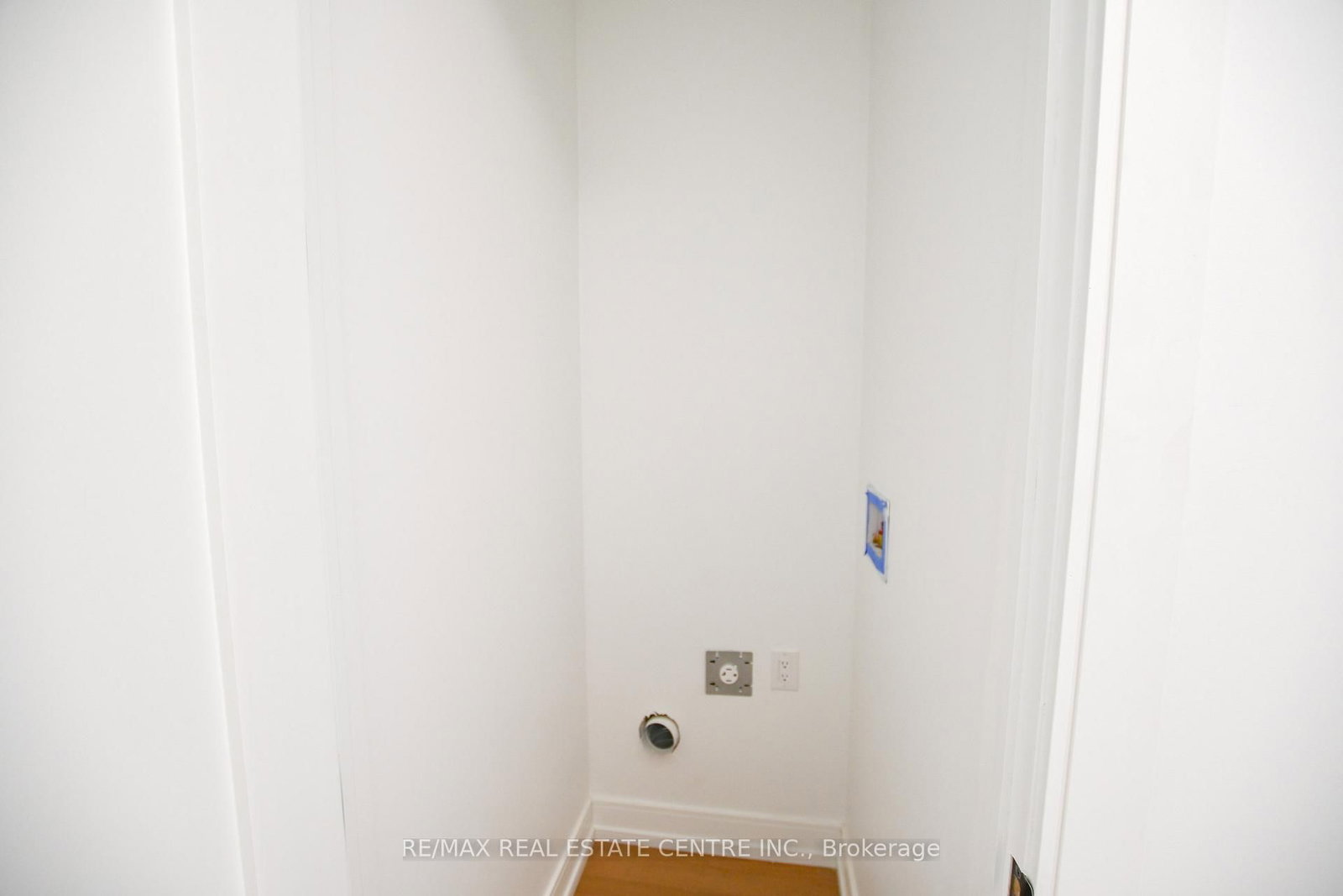59 Jones Avenue • Toronto, ON photo 18