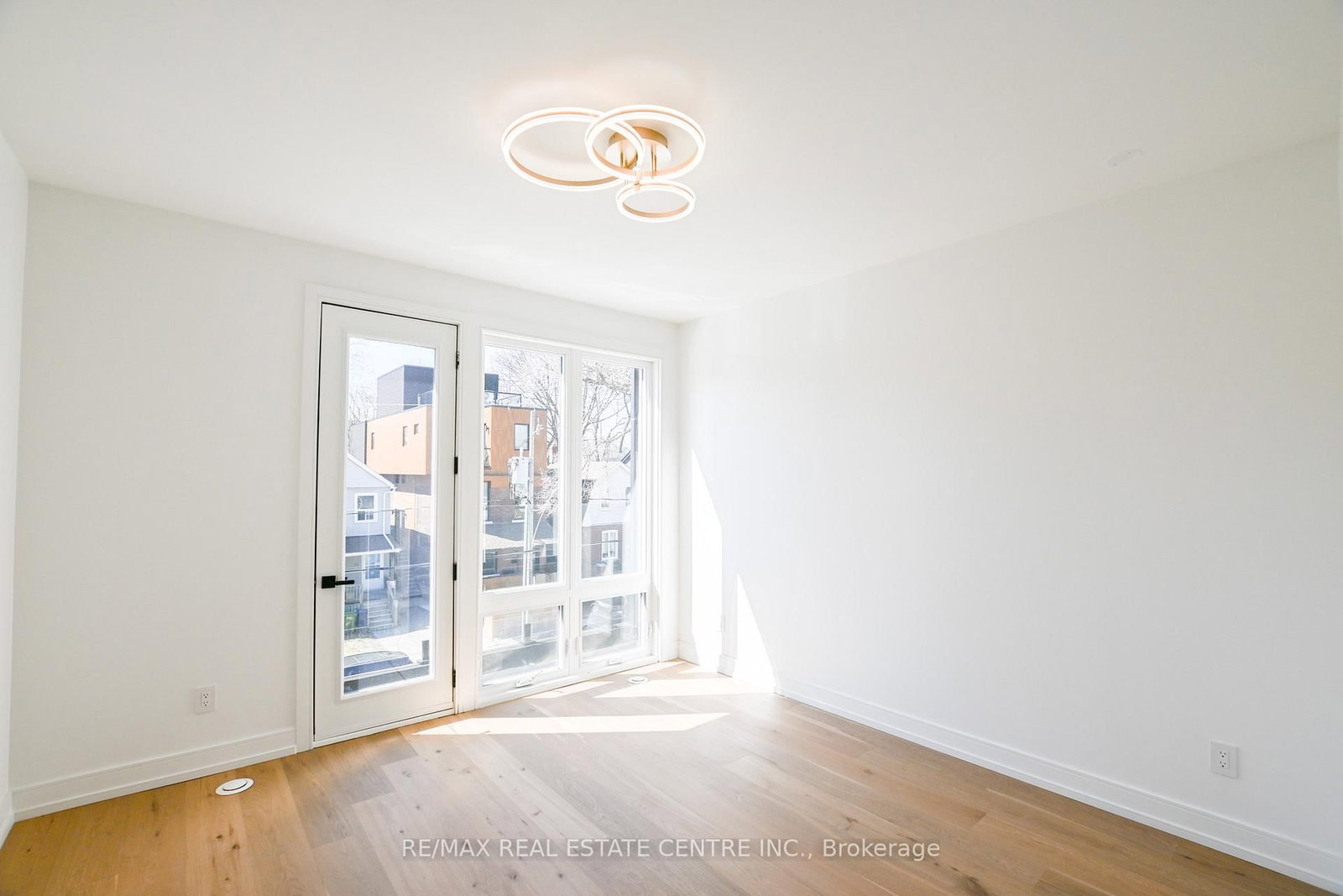 59 Jones Avenue • Toronto, ON photo 20