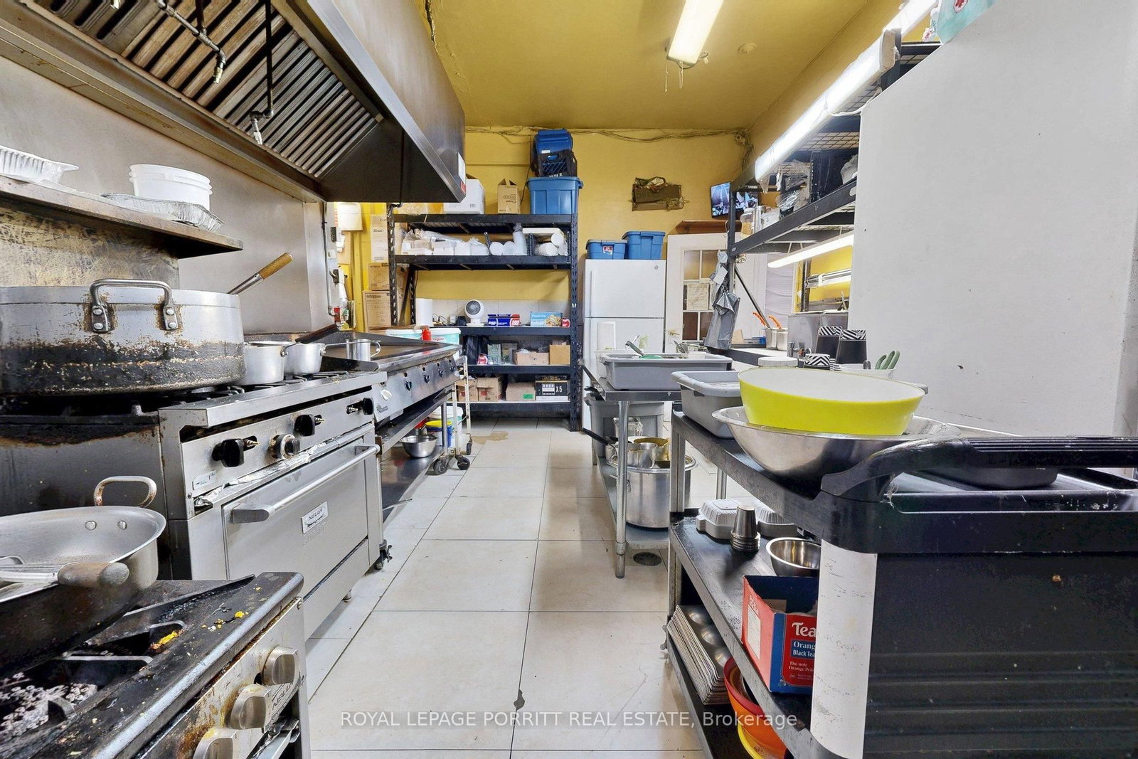 2633 Eglinton Avenue E - Photo 14