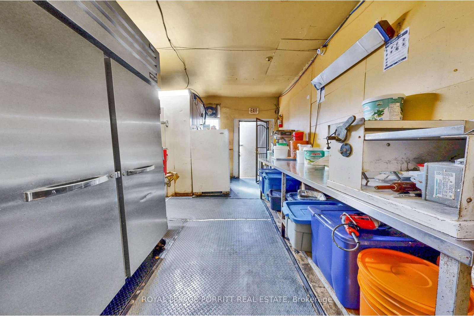 2633 Eglinton Avenue E - Photo 17