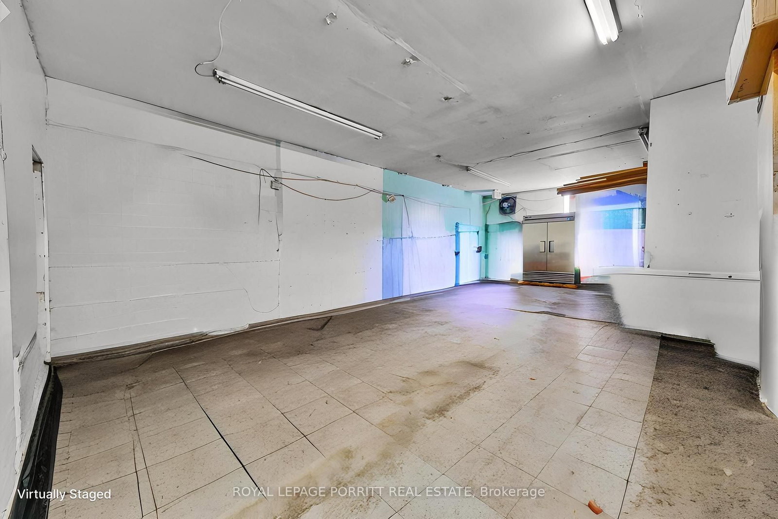 2633 Eglinton Avenue E - Photo 29