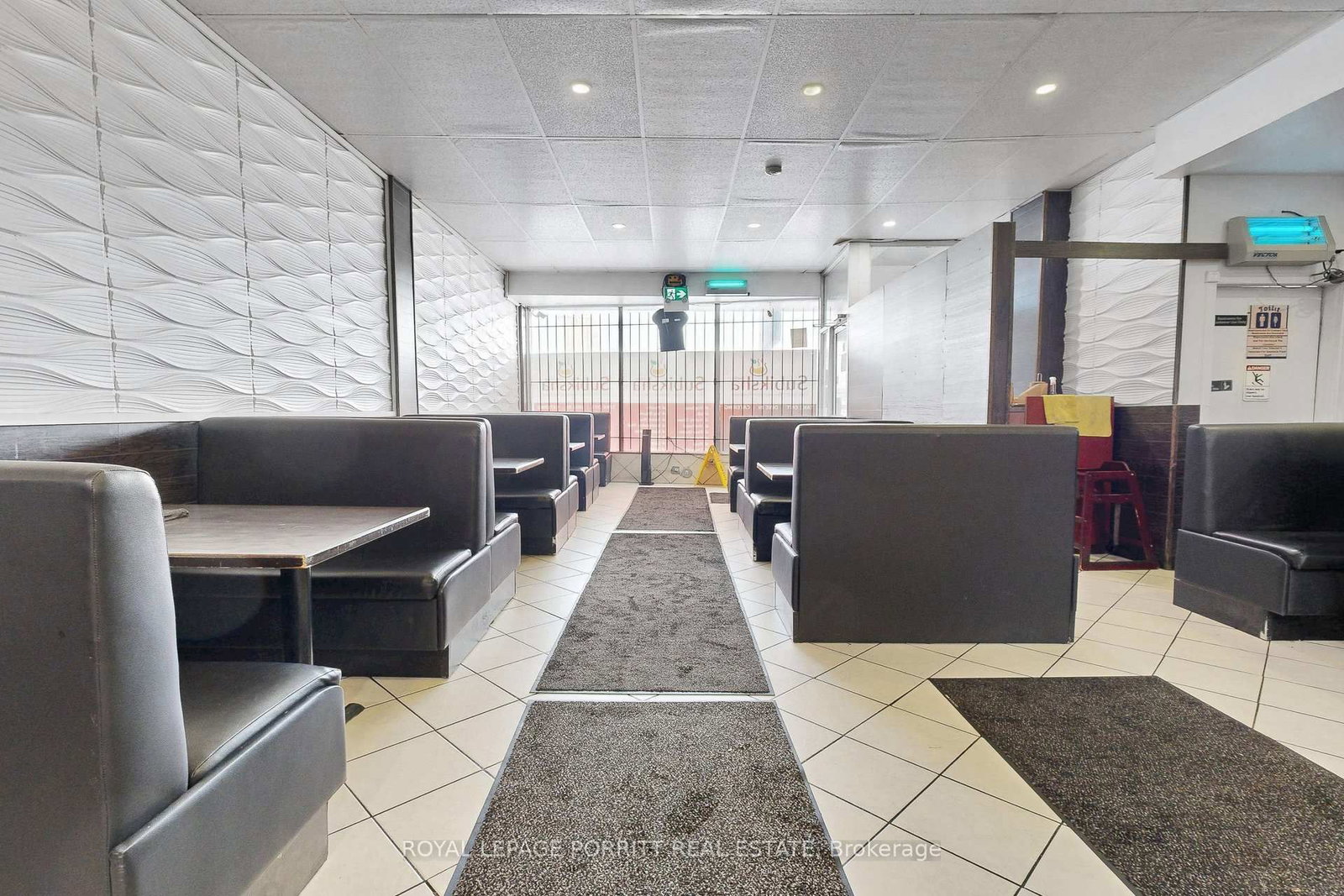 2633 Eglinton Avenue E - Photo 4