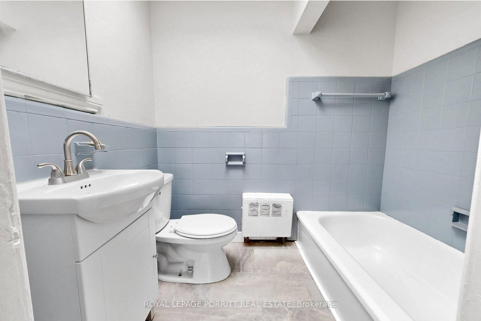 2633 Eglinton Avenue E - Photo 41