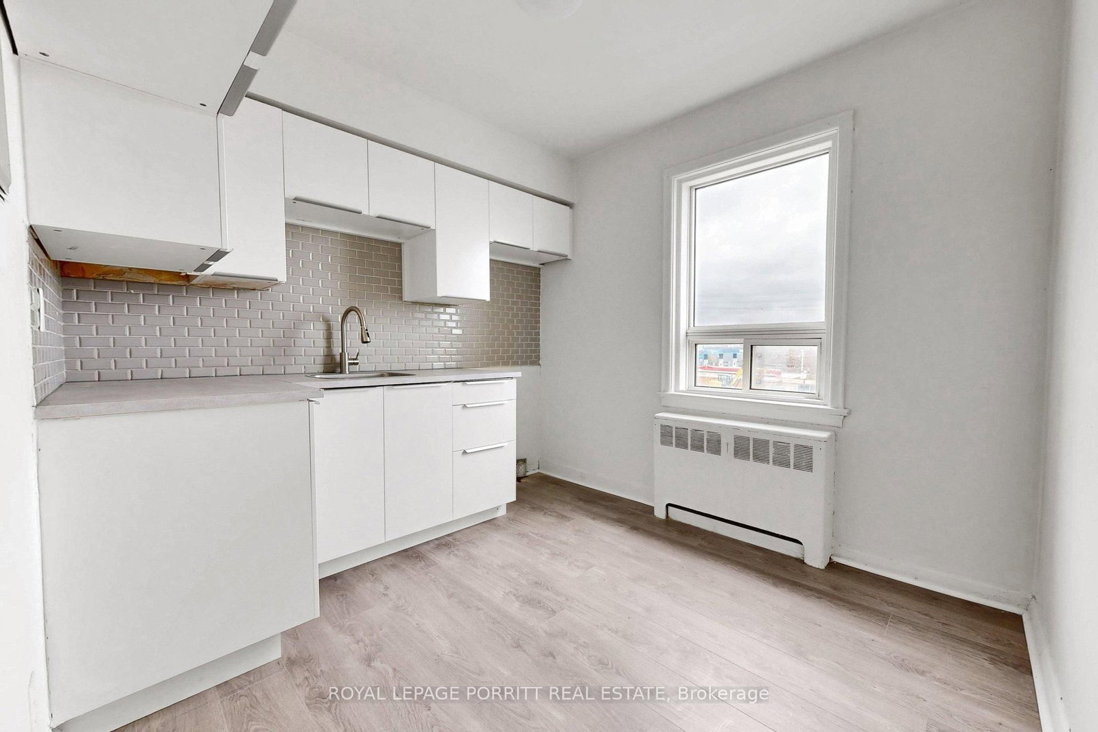 2633 Eglinton Avenue E - Photo 48