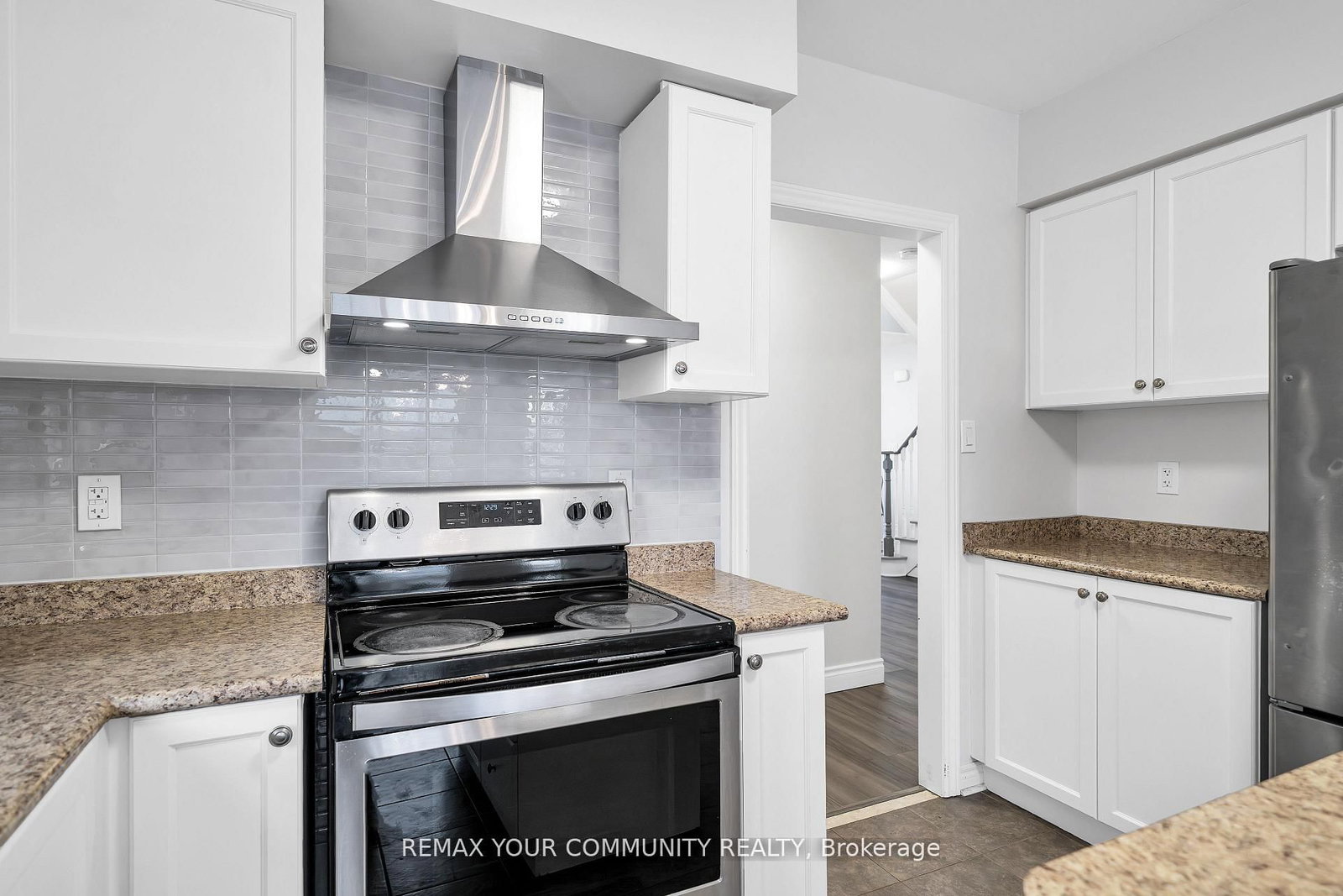 Detached House for sale at 17 Adanac Drive, Whitby, Ontario, L1N 0J4 - Blue Grass Meadows - MLS: E12986578