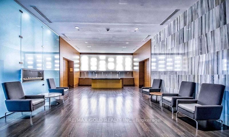 135 Village Green Square, Unit 198 - Photo 8