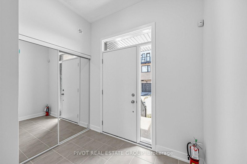 4 Lively Way, Whitby, L1R 0S3 | Image 2