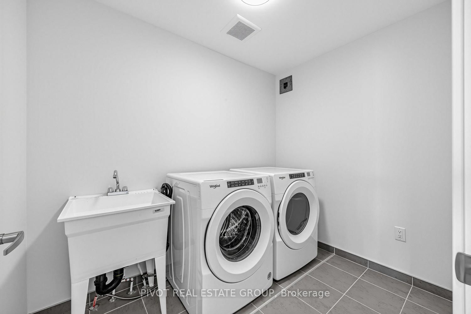 4 Lively Way - Photo 4