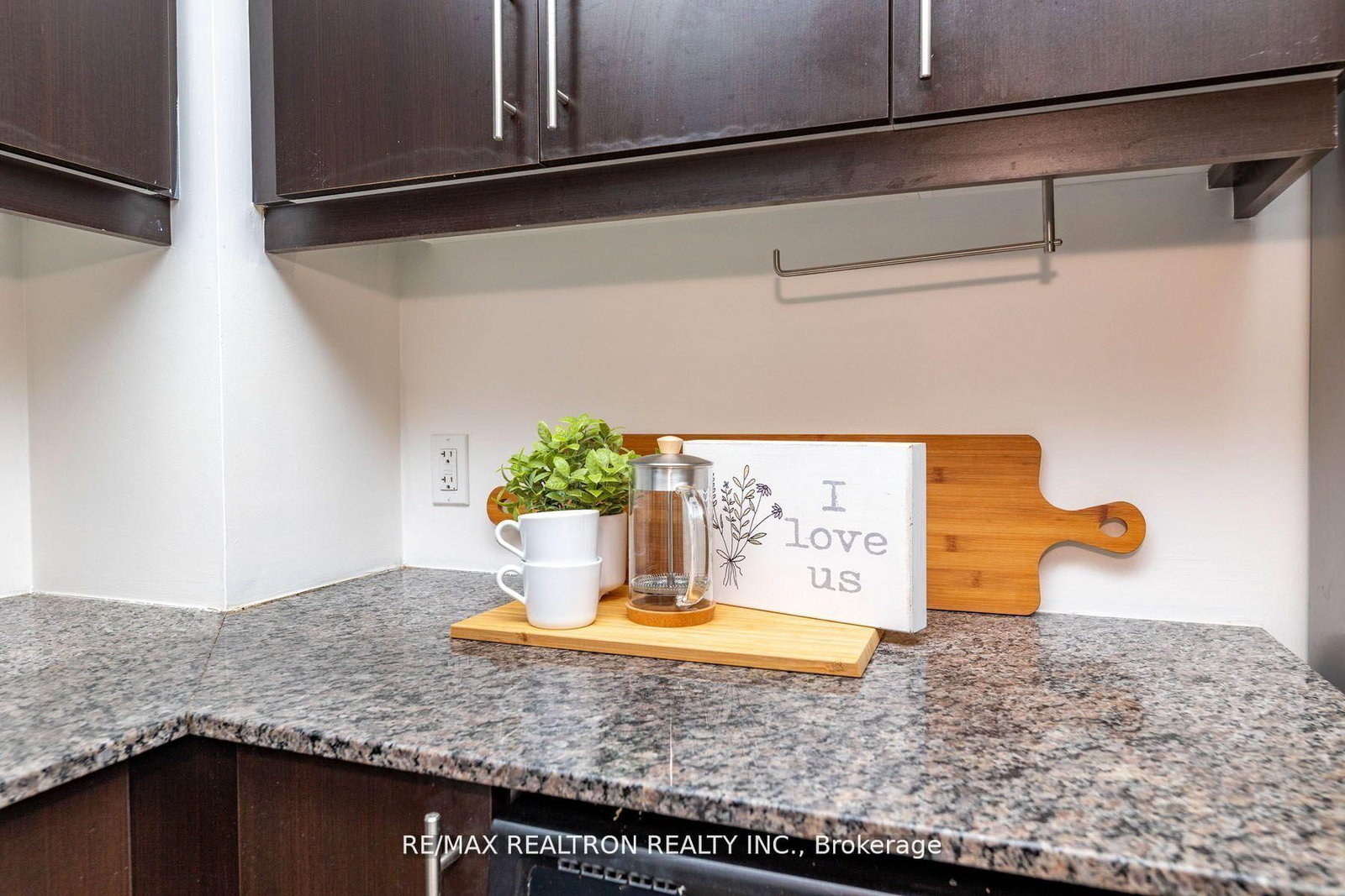 30 Meadowglen Place, Unit 1901 - Photo 12