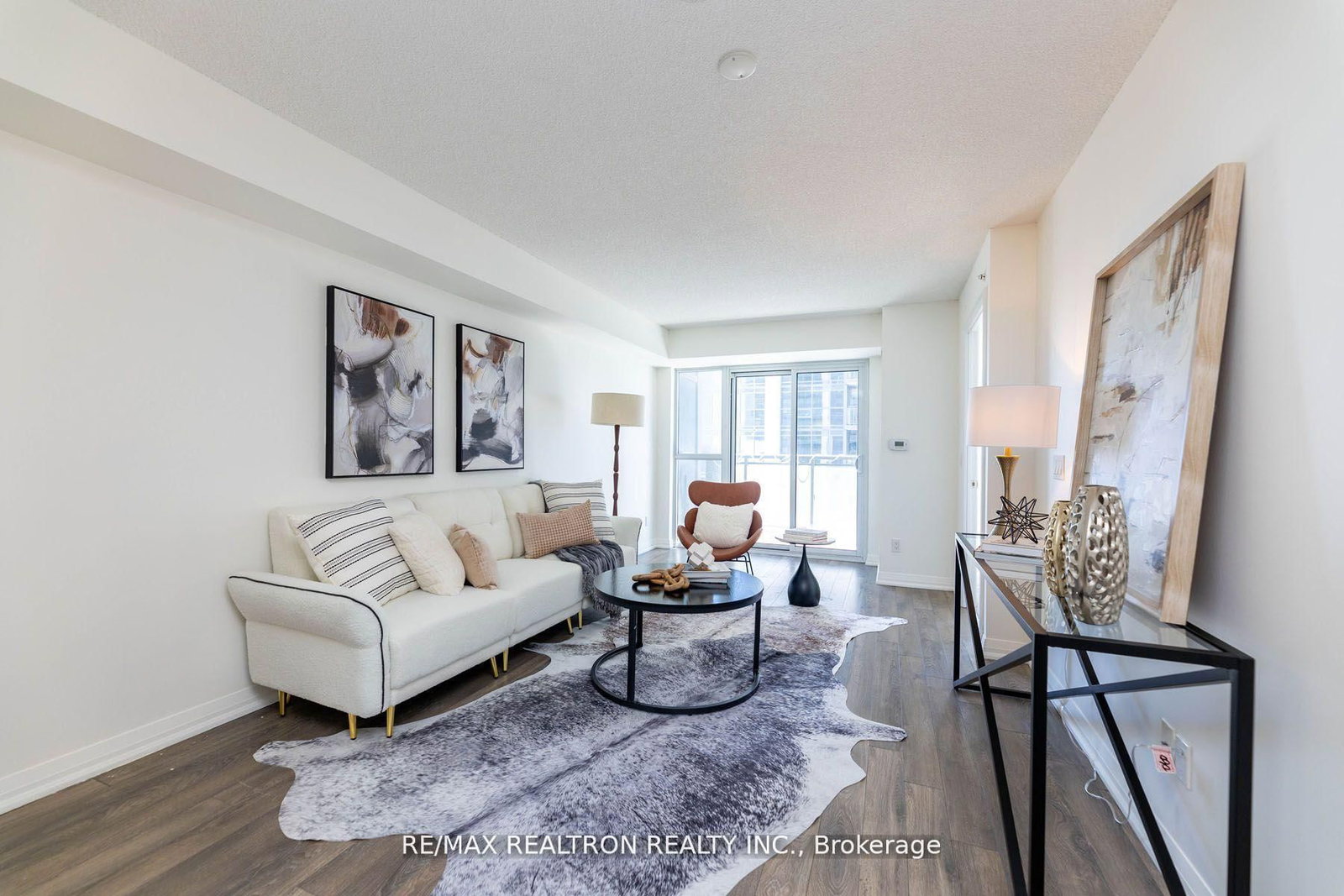 30 Meadowglen Place, Unit 1901 - Photo 19