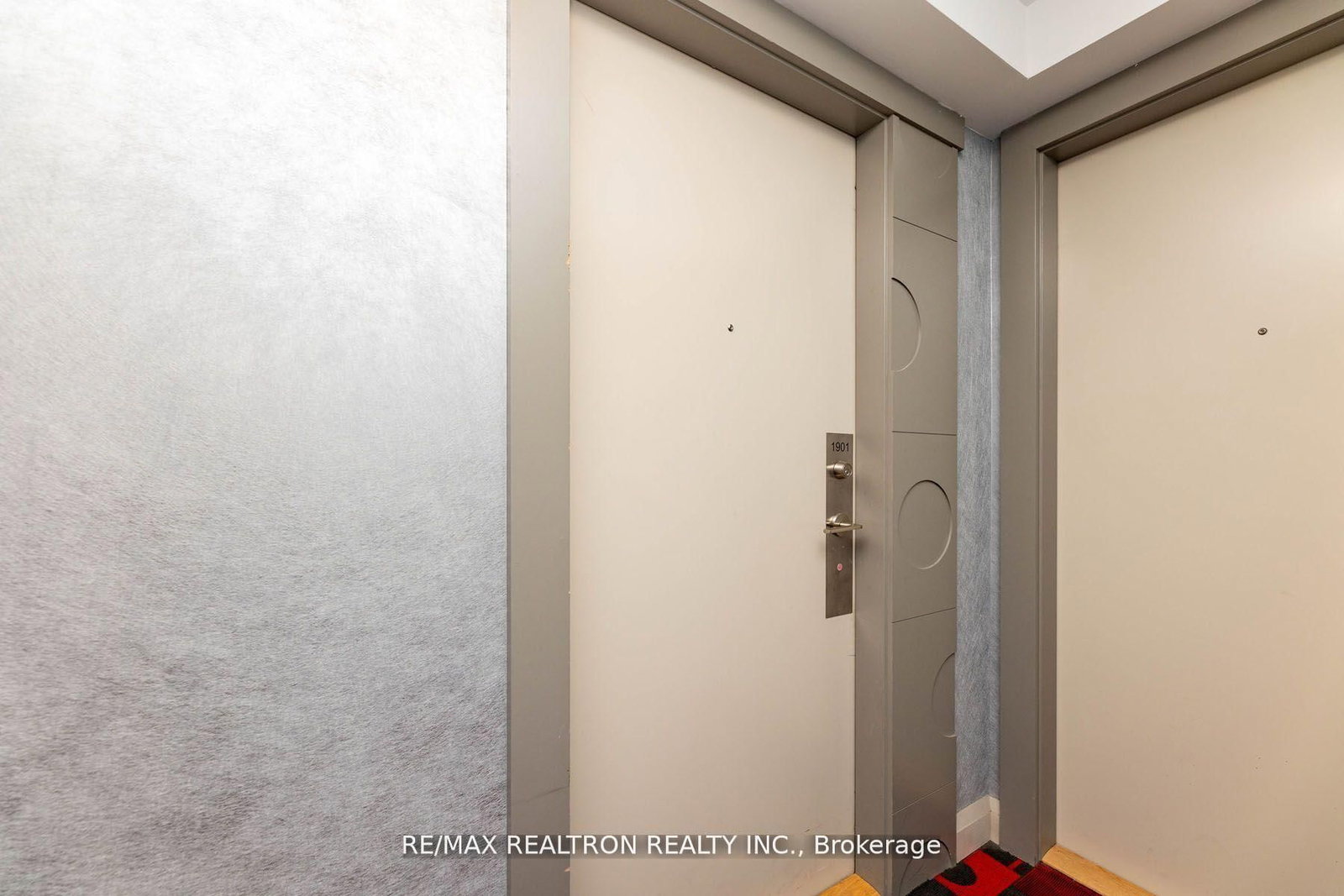 30 Meadowglen Place, Unit 1901 - Photo 37