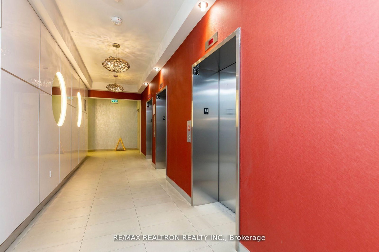 30 Meadowglen Place, Unit 1901 - Photo 38