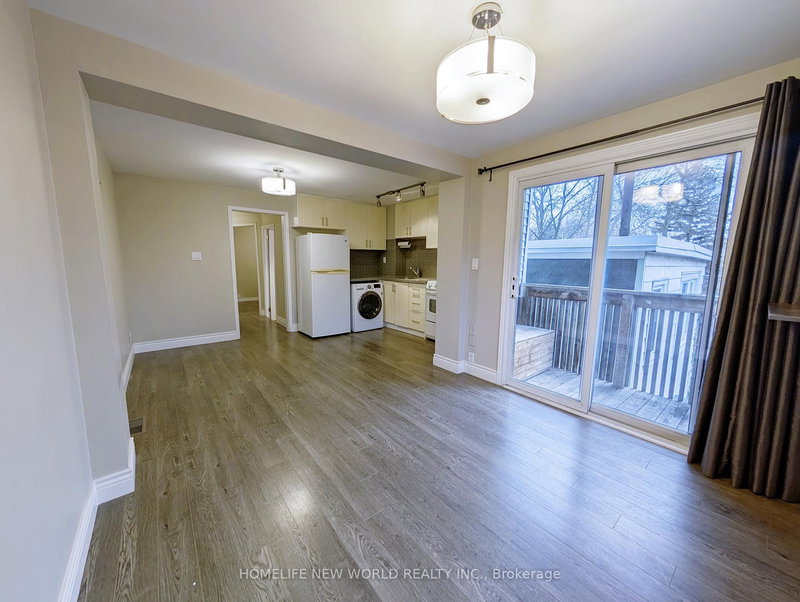 2 - 258 Kenilworth Ave, Toronto, M4L 3S8 | Image 3