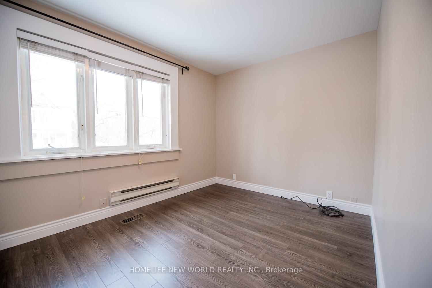 258 Kenilworth Avenue, Unit 2 - Photo 8