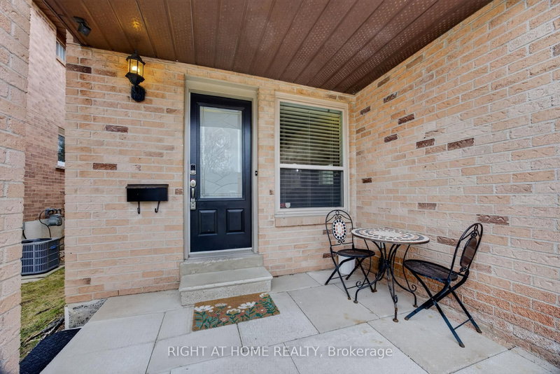 47 WOODWARD Cres, Ajax, L1S 5T5 | Image 3