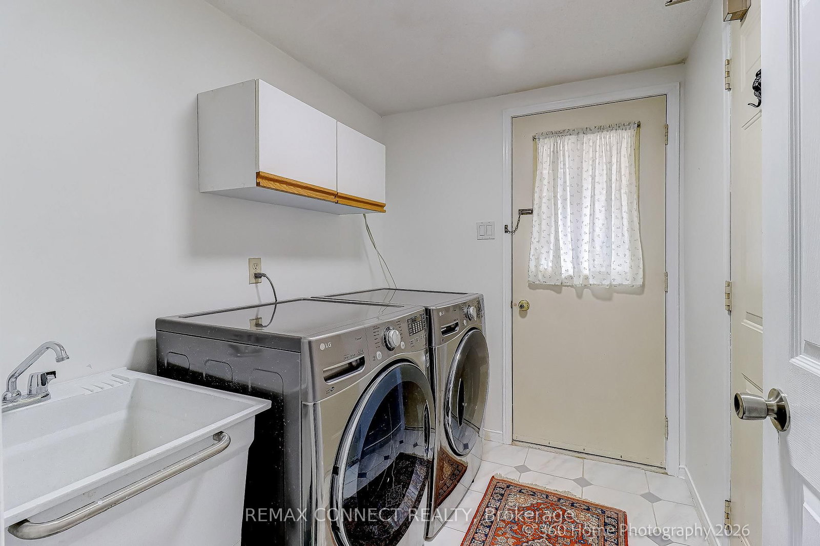 Detached House for sale at 4 Mayflower Street, Whitby, Ontario, L1N 8B1 - Blue Grass Meadows - MLS: E12987284