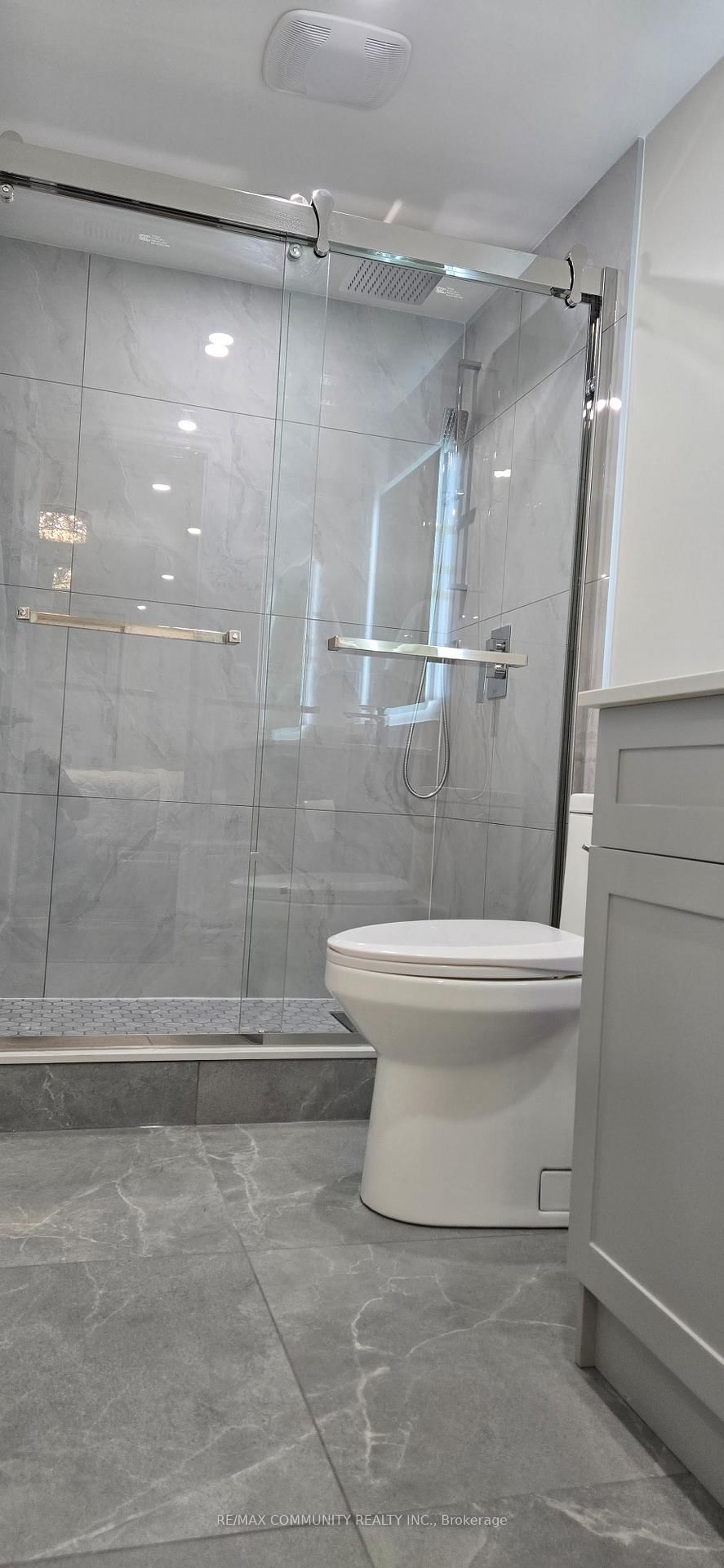 Detached House for lease at 77 Windrush Trail, Toronto, Ontario, M1C 3Z9 - Highland Creek - MLS: E12987416