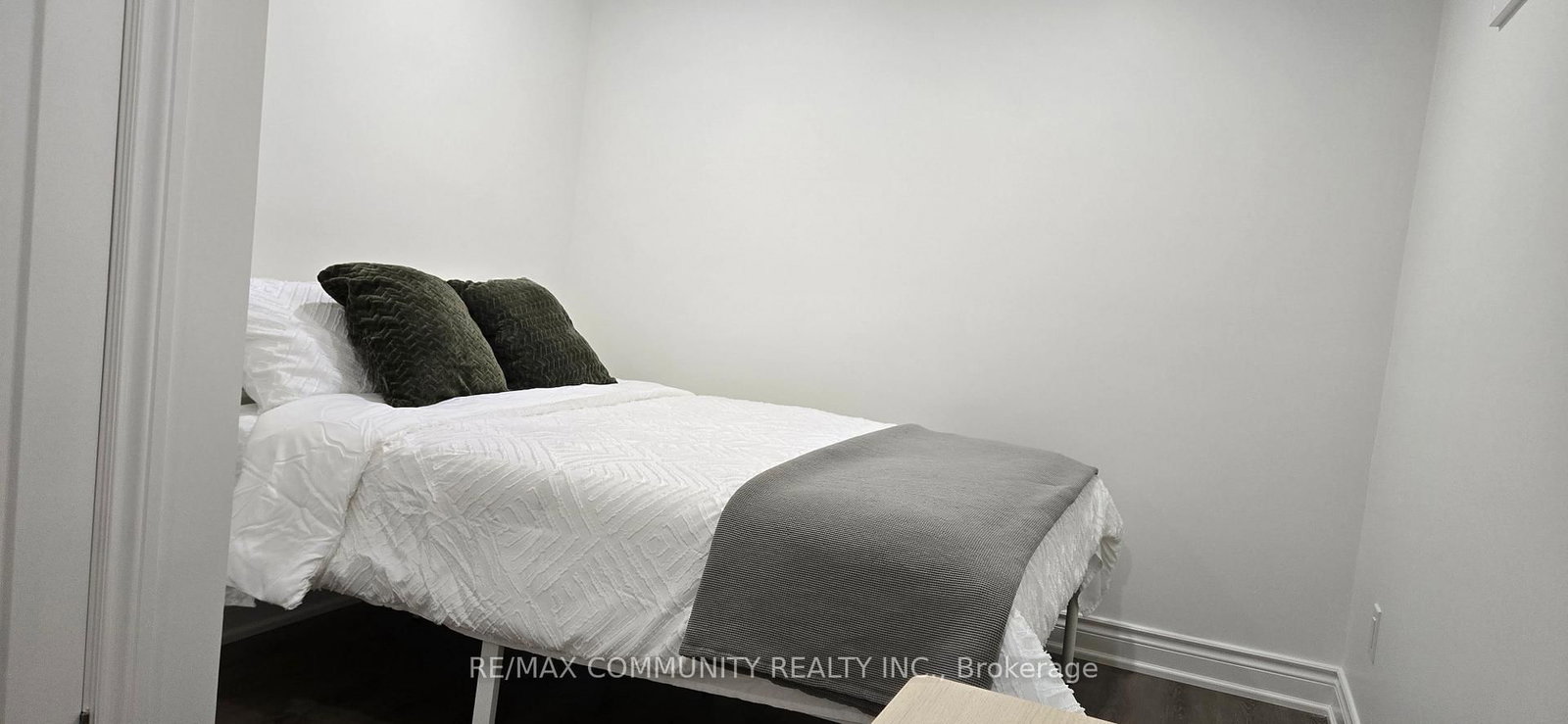 Detached House for lease at 77 Windrush Trail, Toronto, Ontario, M1C 3Z9 - Highland Creek - MLS: E12987416