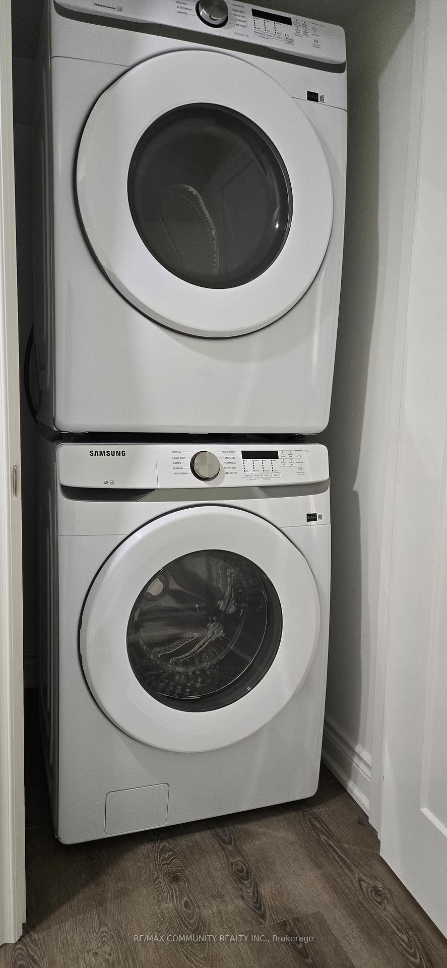 Detached House for lease at 77 Windrush Trail, Toronto, Ontario, M1C 3Z9 - Highland Creek - MLS: E12987416