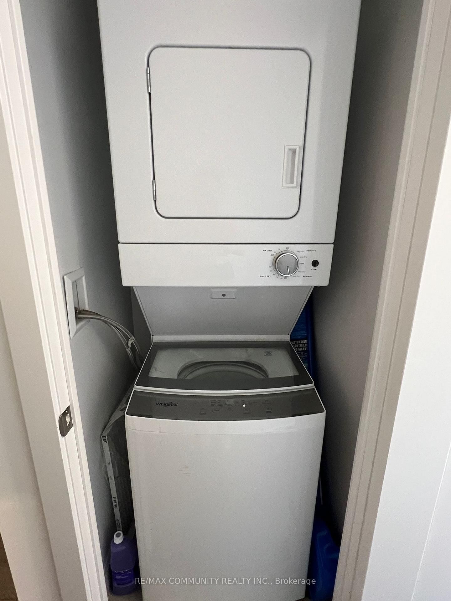 2550 Simcoe Street N, Unit 2402 - Photo 7