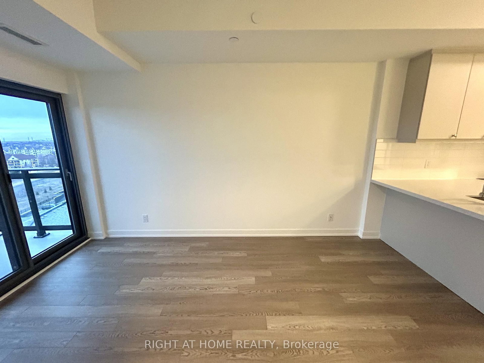 51 Clarington Boulevard, Unit 820 - Photo 8