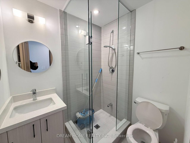 C1- 301 - 3423 Sheppard Avenue E