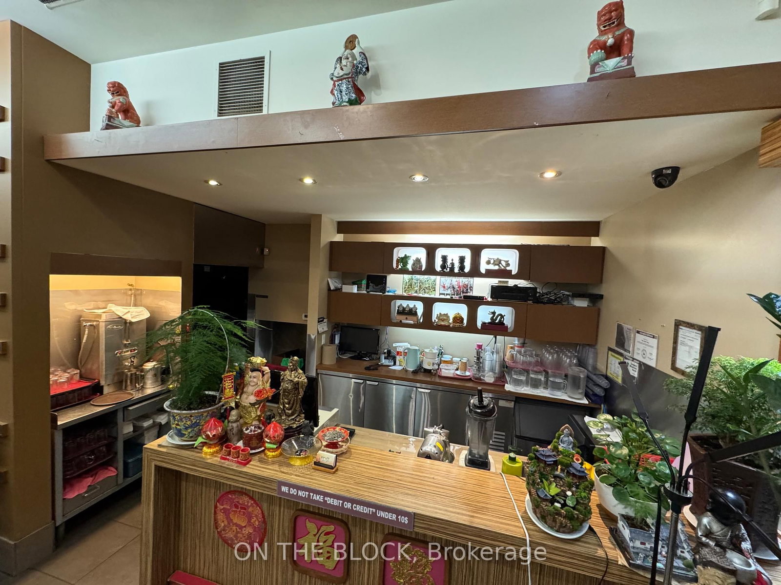 1280 Kennedy Road - Photo 2