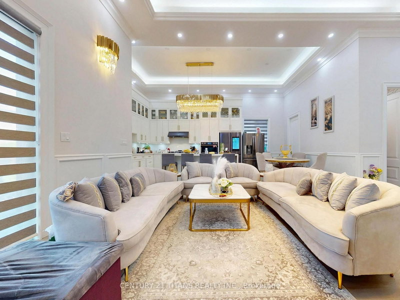 36 Craiglee Dr, Toronto, M1N 2L8 | Image 3