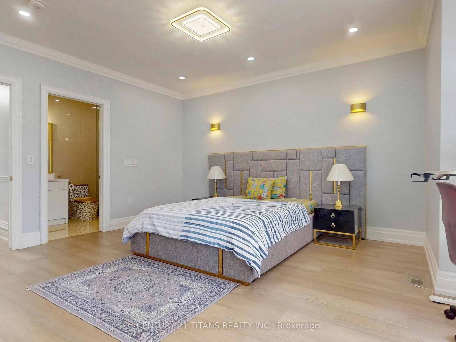 Detached House for sale at 36 Craiglee Drive, Toronto, Ontario, M1N 2L8 - Birchcliffe-Cliffside - MLS: E12988044