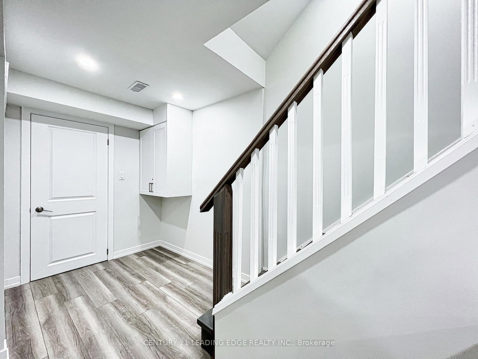 88 Hewitt Crescent - Photo 17