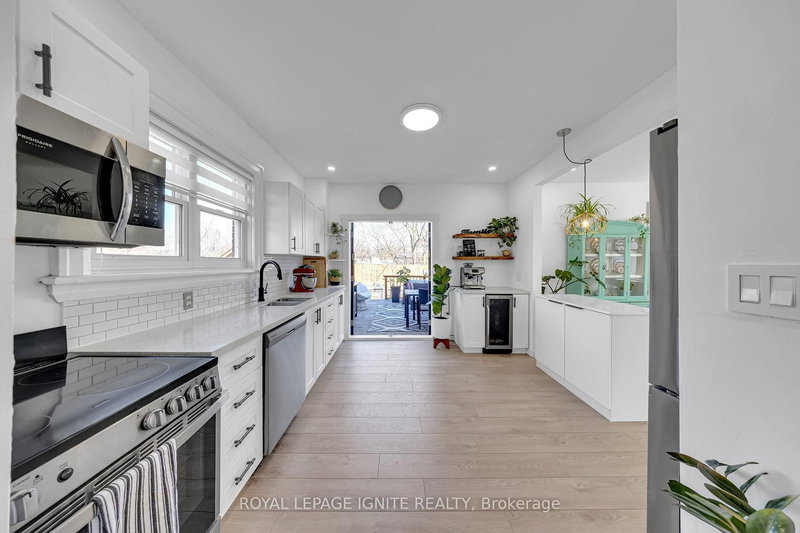 101 Gibbons St, Oshawa, L1J 4Y1 | Image 3