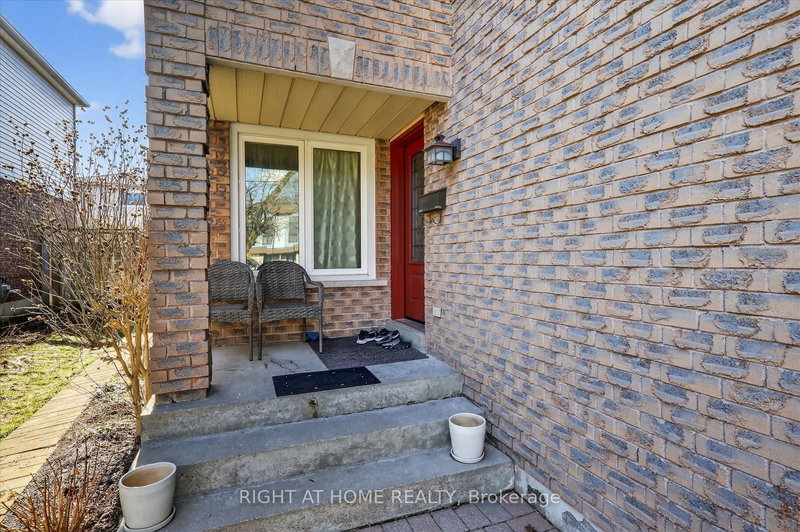 226 Manse Rd, Toronto, M1E 3V4 | Image 3