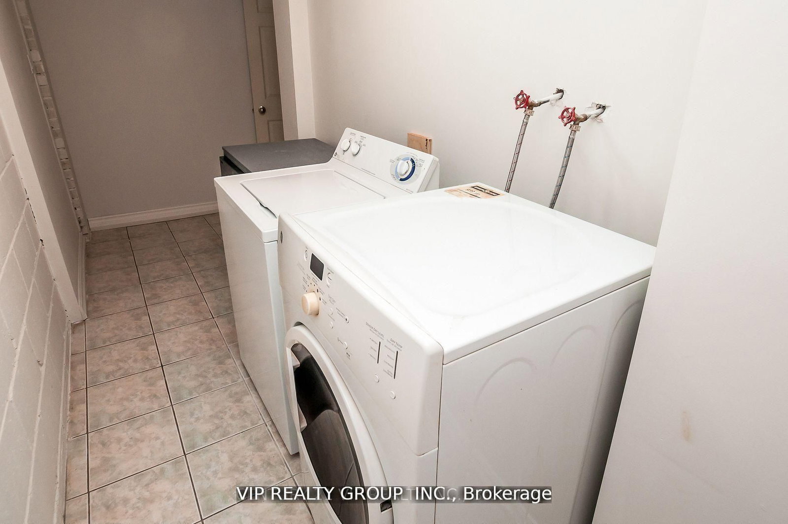 2626 Eglinton Avenue E, Unit unit 2 - Photo 7