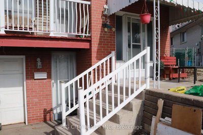 Lower - 72 Hepscott Terr | Toronto | Image