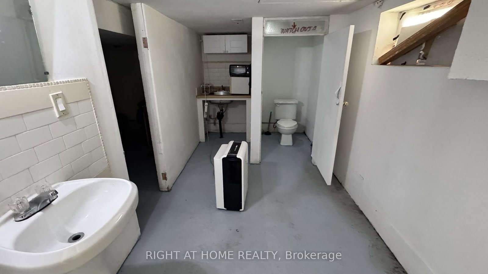 Unit 1, 104 Danforth Road N, Unit Unit 1 - Photo 18