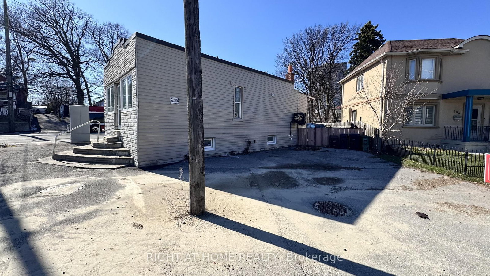 Unit 1, 104 Danforth Road N, Unit Unit 1 - Photo 4