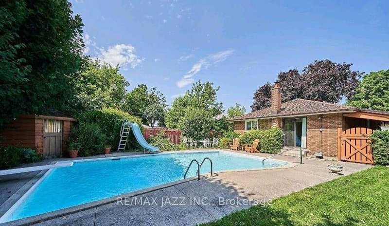 382 Elmridge St, Oshawa, L1H 6R7 | Image 2