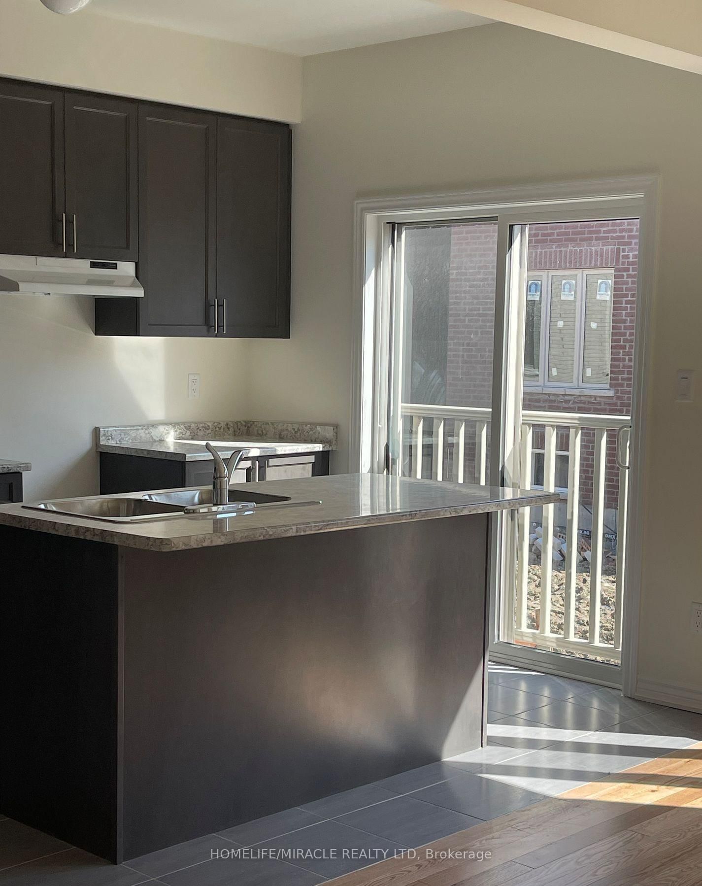 2419 Angora Street - Photo 4