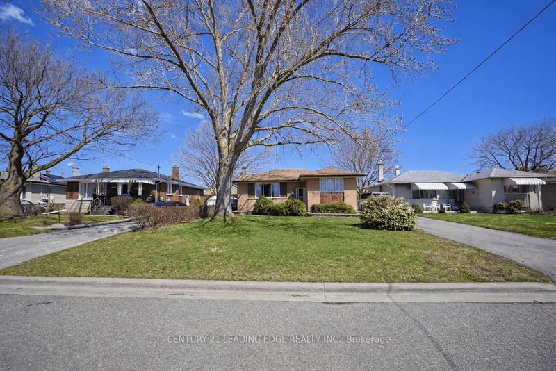 home for sale on 571 Wychwood Street